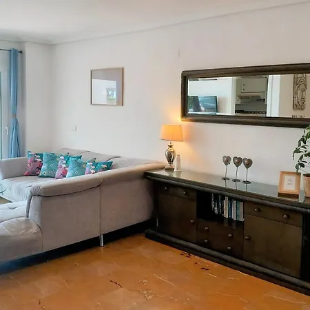 2 Bedroom, Sea Front Complex W Pool And Private Garden * Jávea